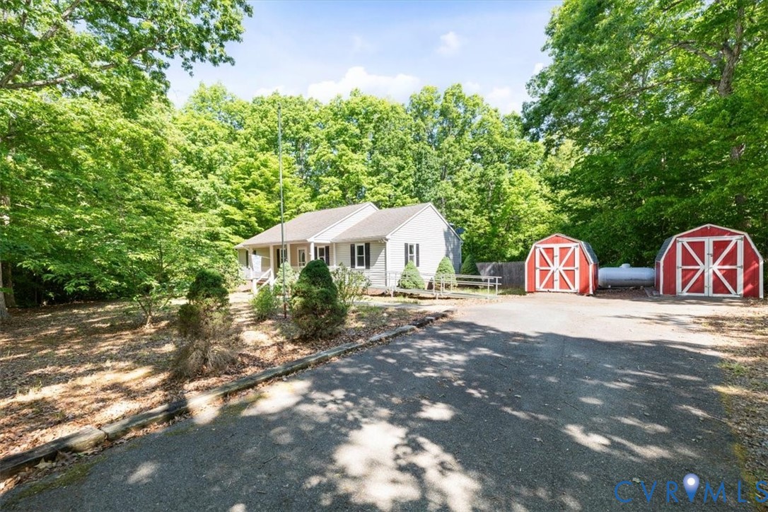 147 Barter Hill Road Cumberland, VA 23040 - Photo 29 of 32
