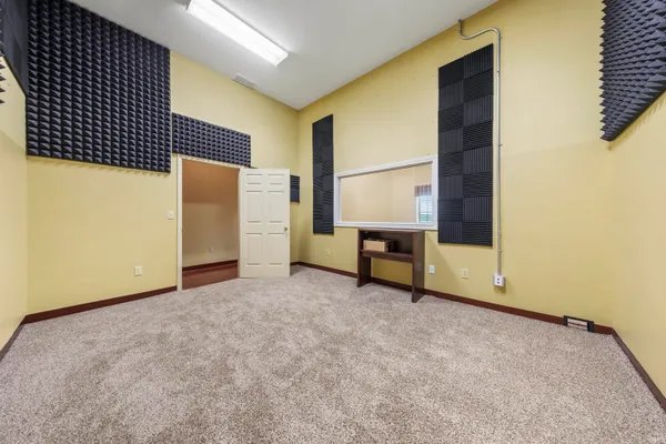 $1,495,000 | 11499 Nobles Chapel Road, Elberfeld, IN 47613