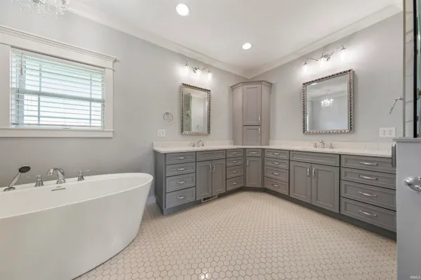 $1,495,000 | 11499 Nobles Chapel Road, Elberfeld, IN 47613