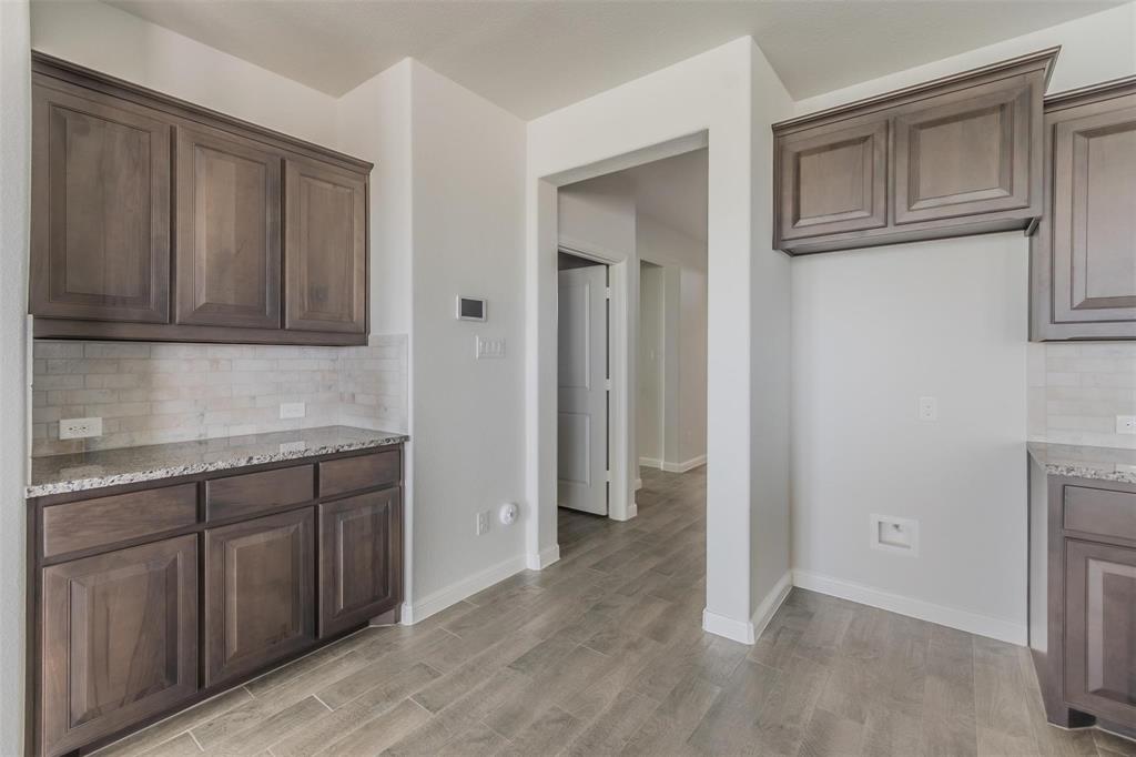 1343 Fox Hollow Road Krum, TX 76249 - Photo 11 of 37