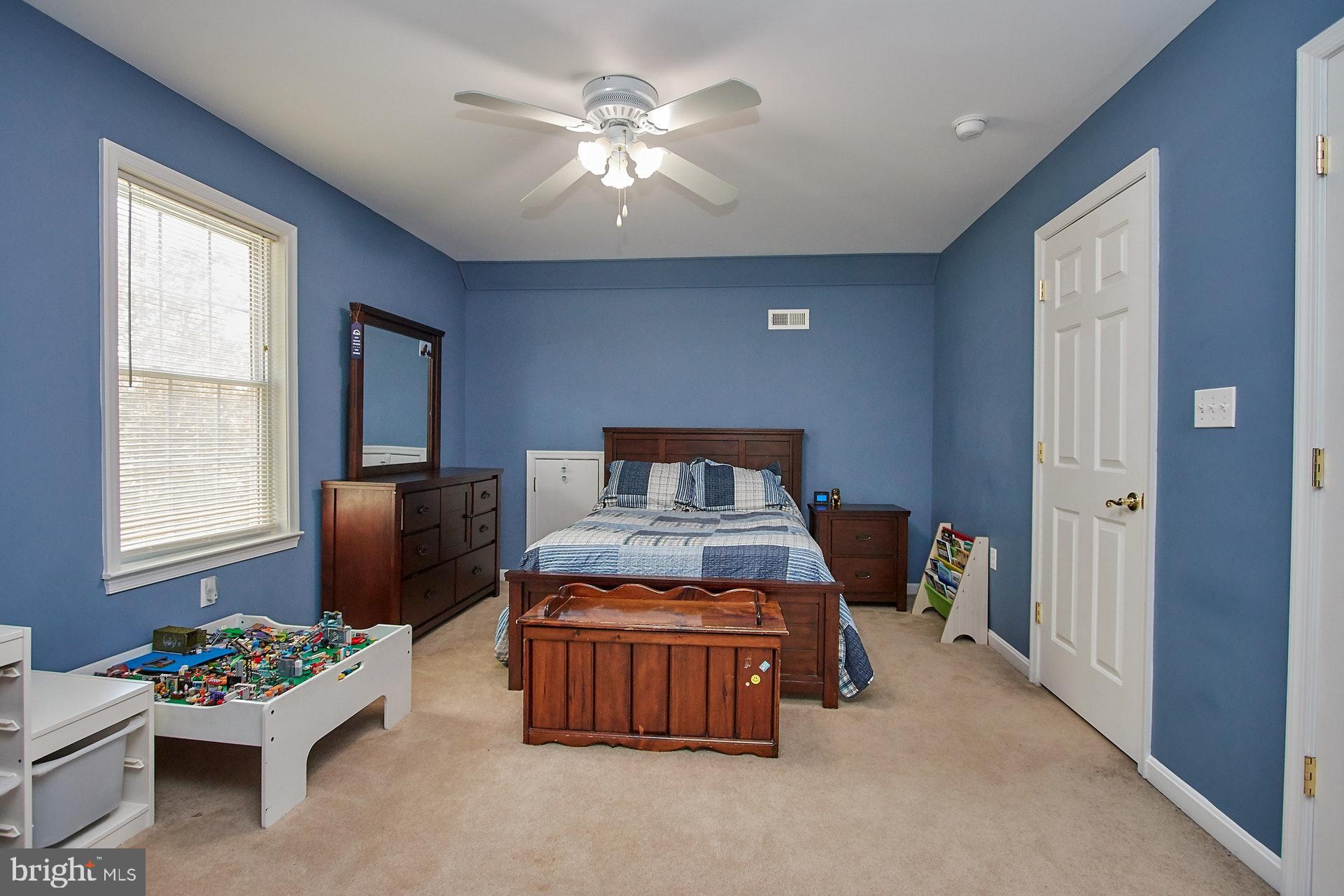 415 Doom Peak Road Linden, VA 22642 - Photo 21 of 34 Gallery Image 21