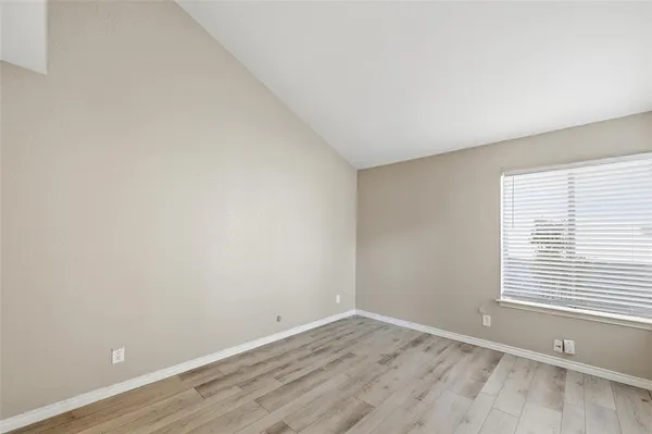 $1,700 | 821 Dublin Drive, Unit 211, Richardson, TX 75080