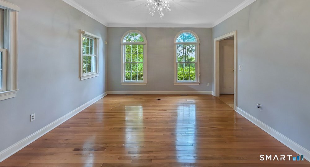 21 Cobblers Mill Road Newtown, CT 06482 - Photo 8 of 38 Gallery Image 8