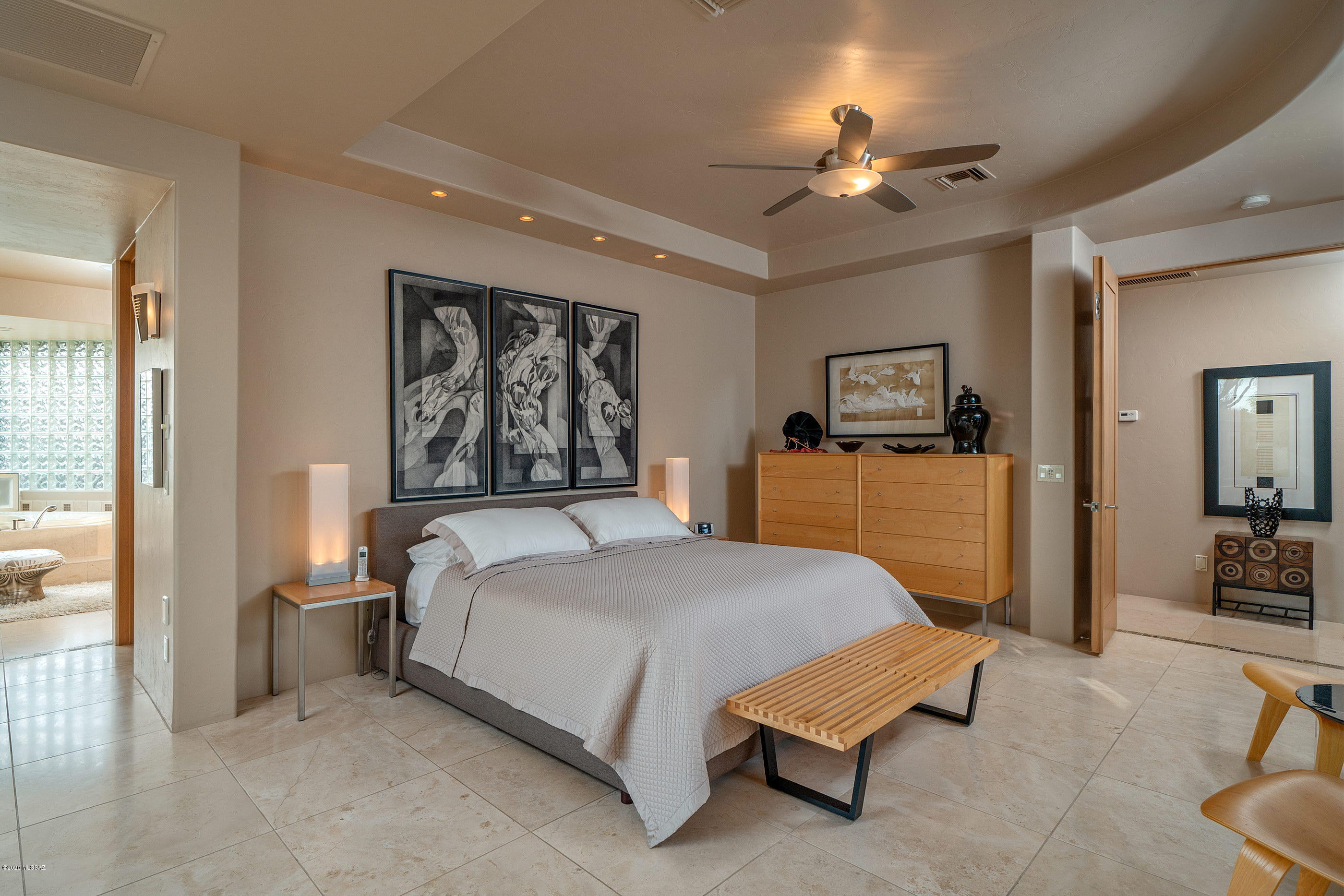592 West Silhouette Ridge Place Oro Valley, AZ 85755 - Photo 18 of 50