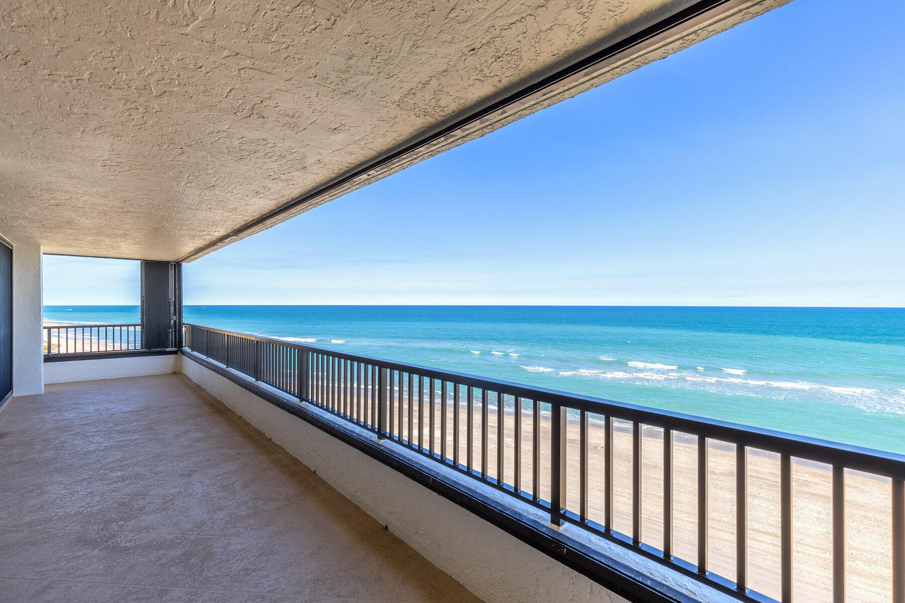 19900 South Beach Road, Unit 701 Jupiter, FL 33469 - Photo 12 of 66 017_00012x_512