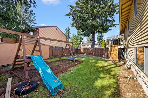 $3,250 | 1601 Olympia Avenue Southeast, Renton, WA 98058