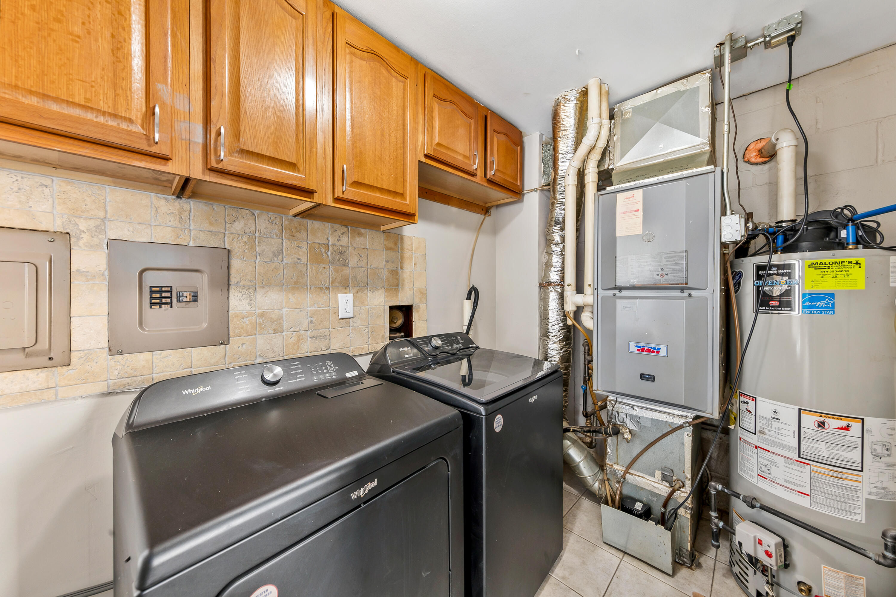 6136 West Oklahoma Avenue Milwaukee, WI 53219 - Photo 18 of 25 Convenient main floor laundry/utility room