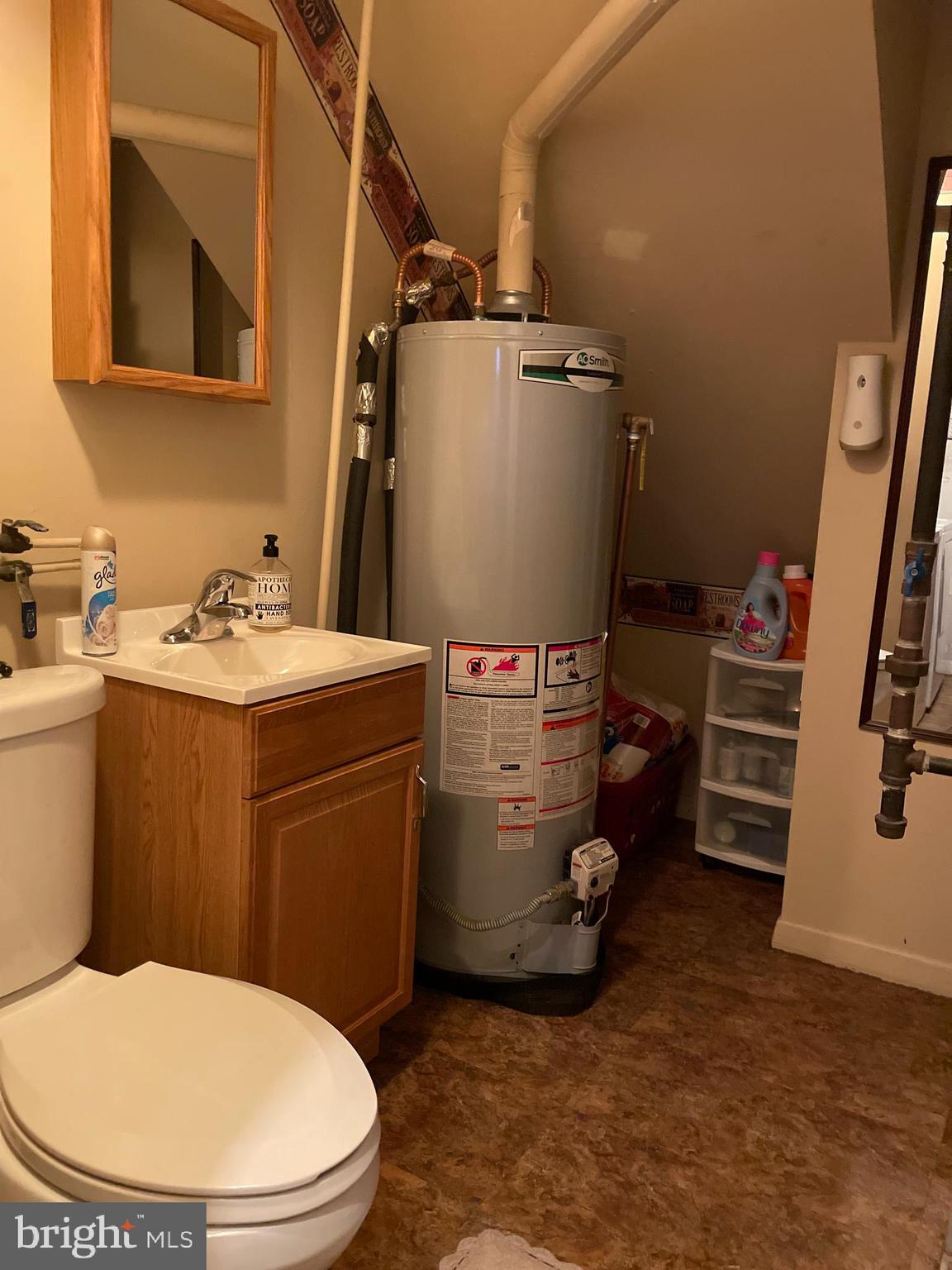 5732 Mitchell Road Levittown, PA 19057 - Photo 13 of 25 Gallery Image 13
