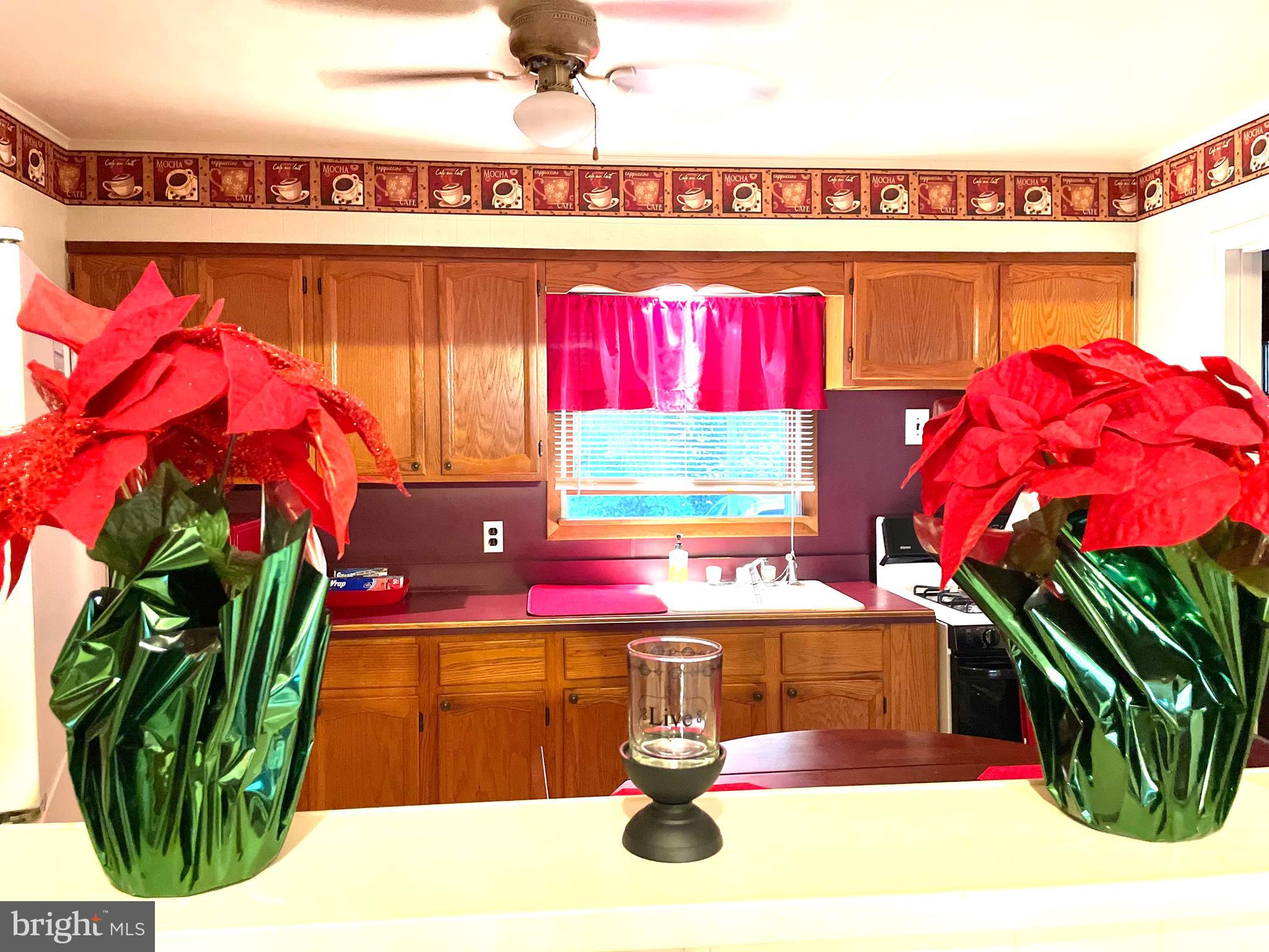 5732 Mitchell Road Levittown, PA 19057 - Photo 8 of 25 Gallery Image 8