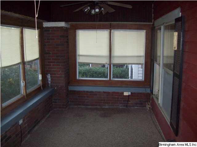 2113 31st Street Southwest Birmingham, AL 35208 - Photo 4 of 20