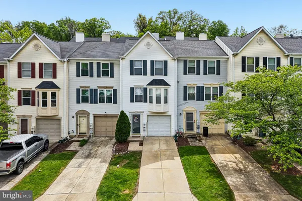 $325,000 | 1121 Kelfield Drive, Unit 1121, Halethorpe, MD 21227