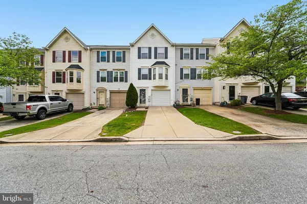 $325,000 | 1121 Kelfield Drive, Unit 1121, Halethorpe, MD 21227