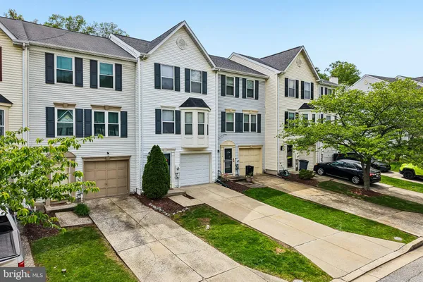 $325,000 | 1121 Kelfield Drive, Unit 1121, Halethorpe, MD 21227