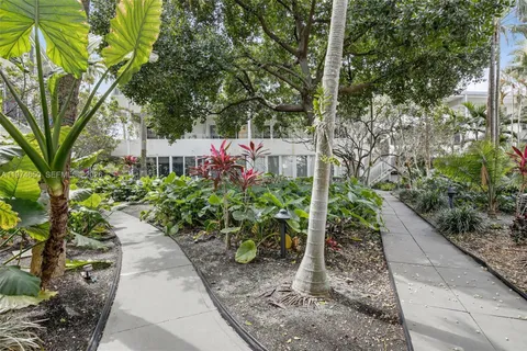 $410,000 | 1000 Southeast 4th Street, Unit 225, Fort Lauderdale, FL 33301