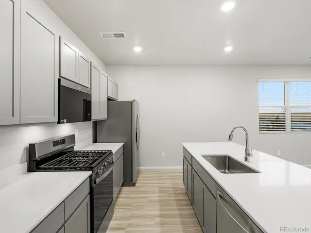 $479,990 | 785 North Tibet Street, Aurora, CO 80018