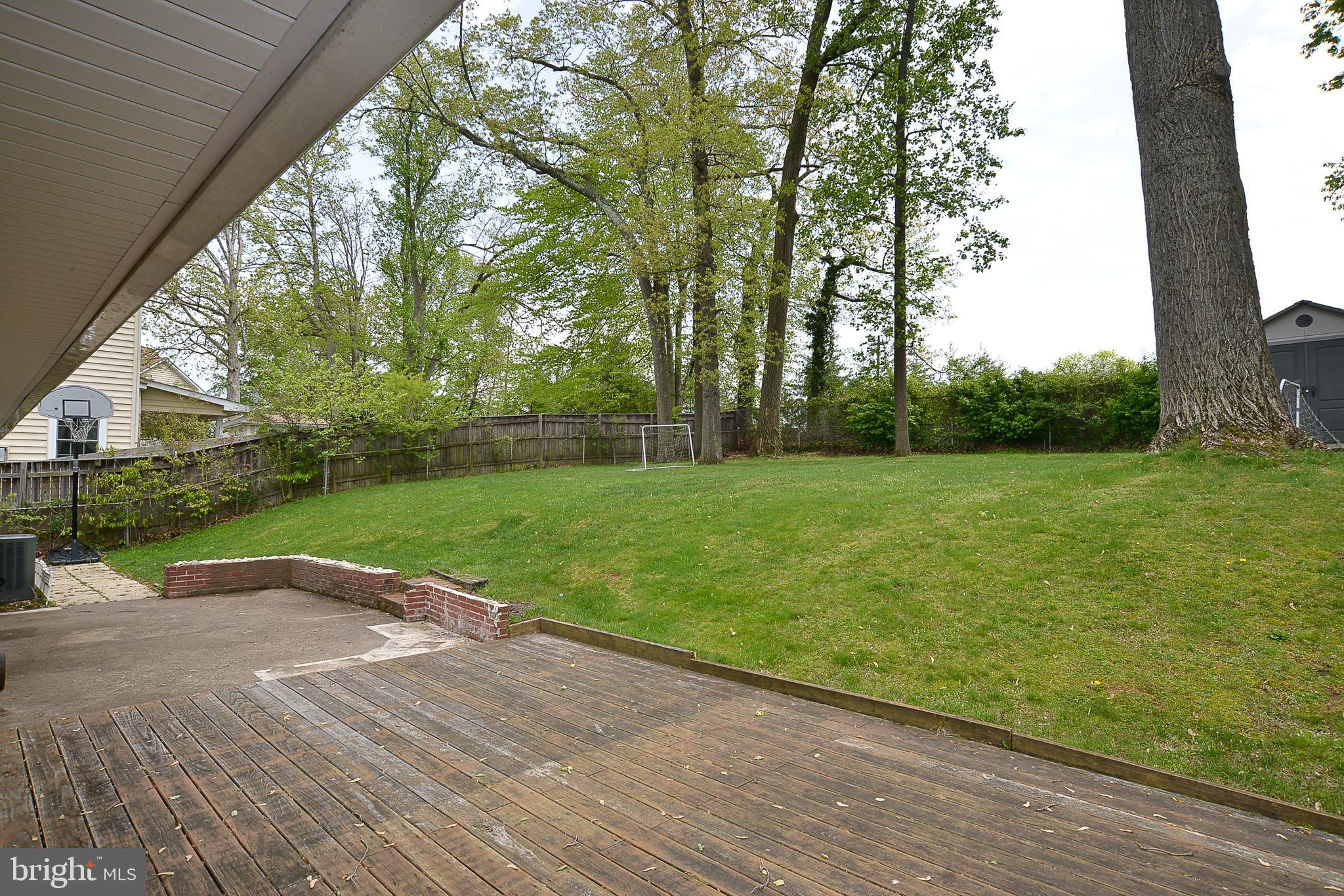 7306 Floyd Avenue Springfield, VA 22150 - Photo 7 of 26