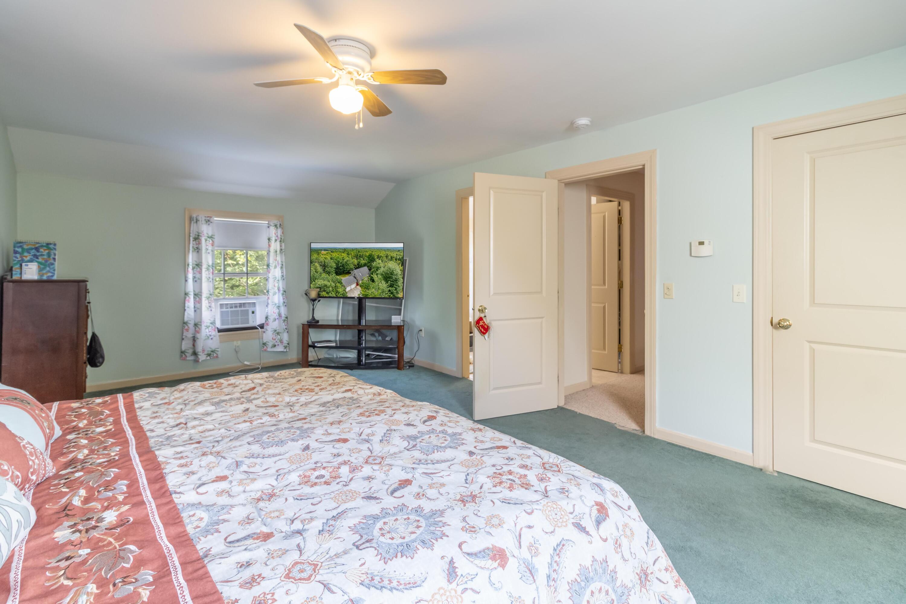 36 Tamarac Road Ellsworth, ME 04605 - Photo 21 of 58 Second Floor Bedroom 2