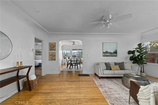 $4,000 | 1119 Princeton Drive, Glendale, CA 91205