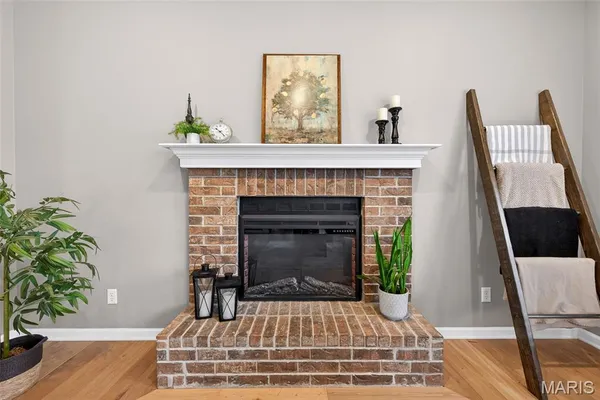 $649,900 | 564 Oakwood Drive, Fenton, MO 63026