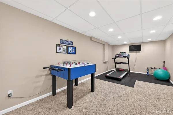 $649,900 | 564 Oakwood Drive, Fenton, MO 63026