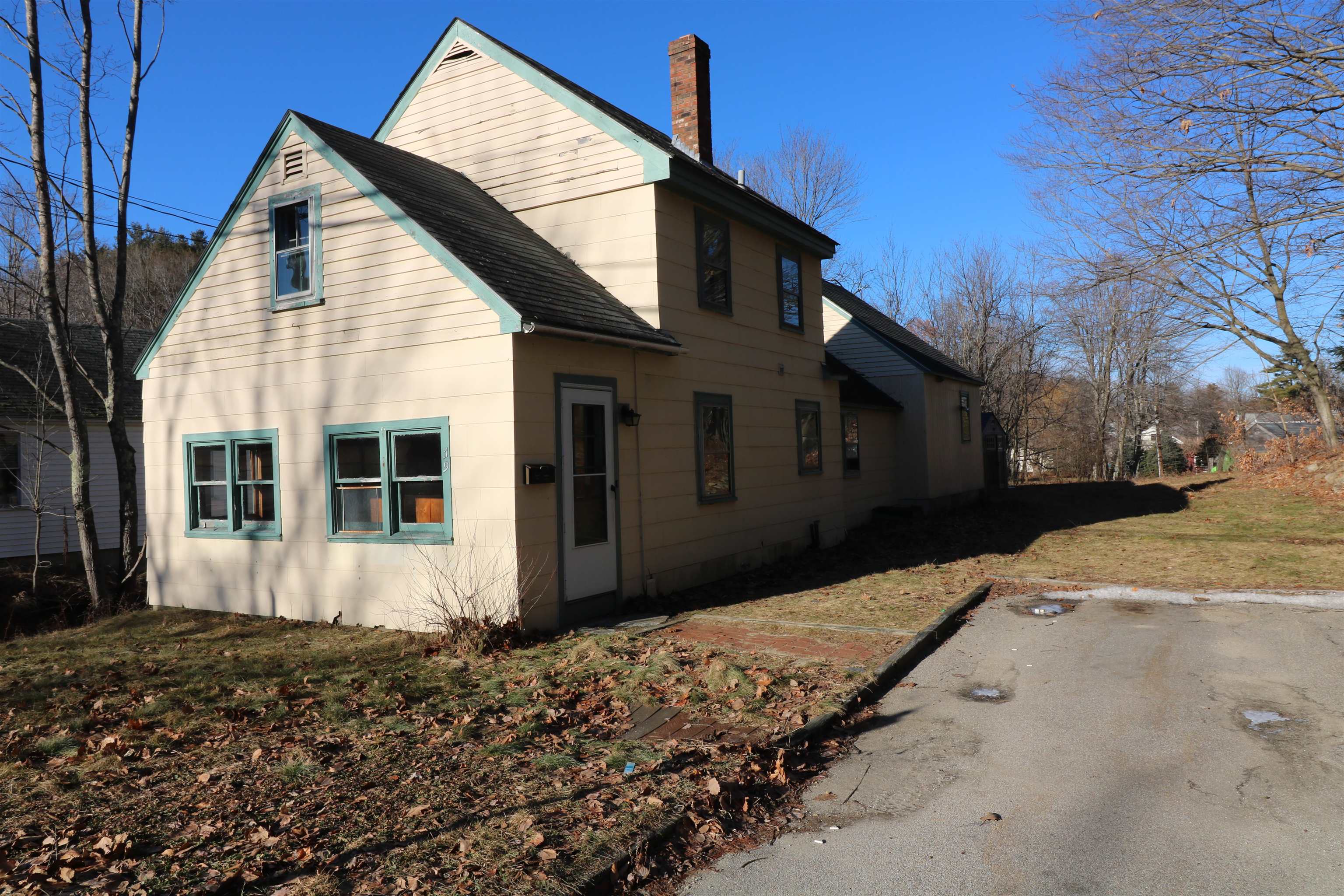 79 Turnpike Road Jaffrey, NH 03452 - Photo 1 of 32 Gallery Image 1