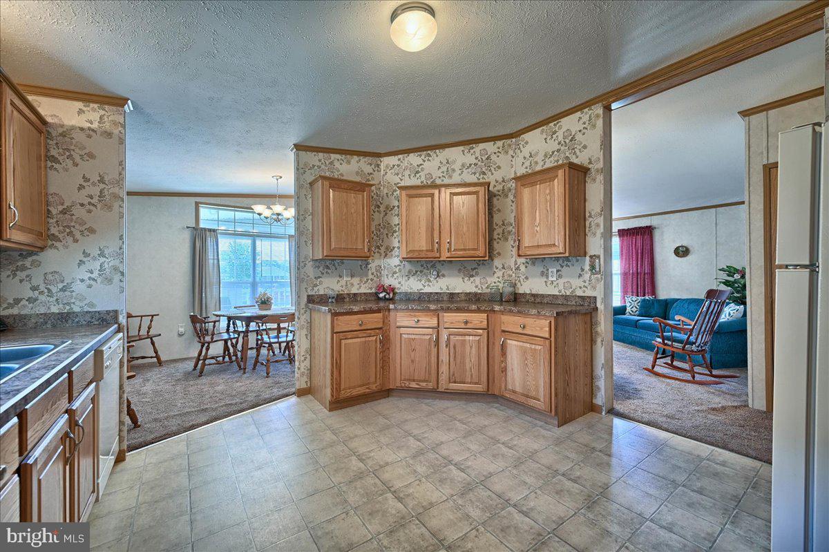 304 Summers Drive Lancaster, PA 17601 - Photo 12 of 27