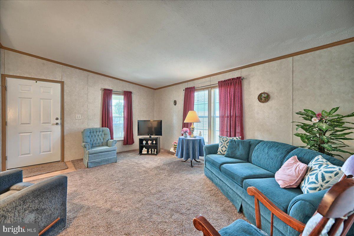 304 Summers Drive Lancaster, PA 17601 - Photo 7 of 27