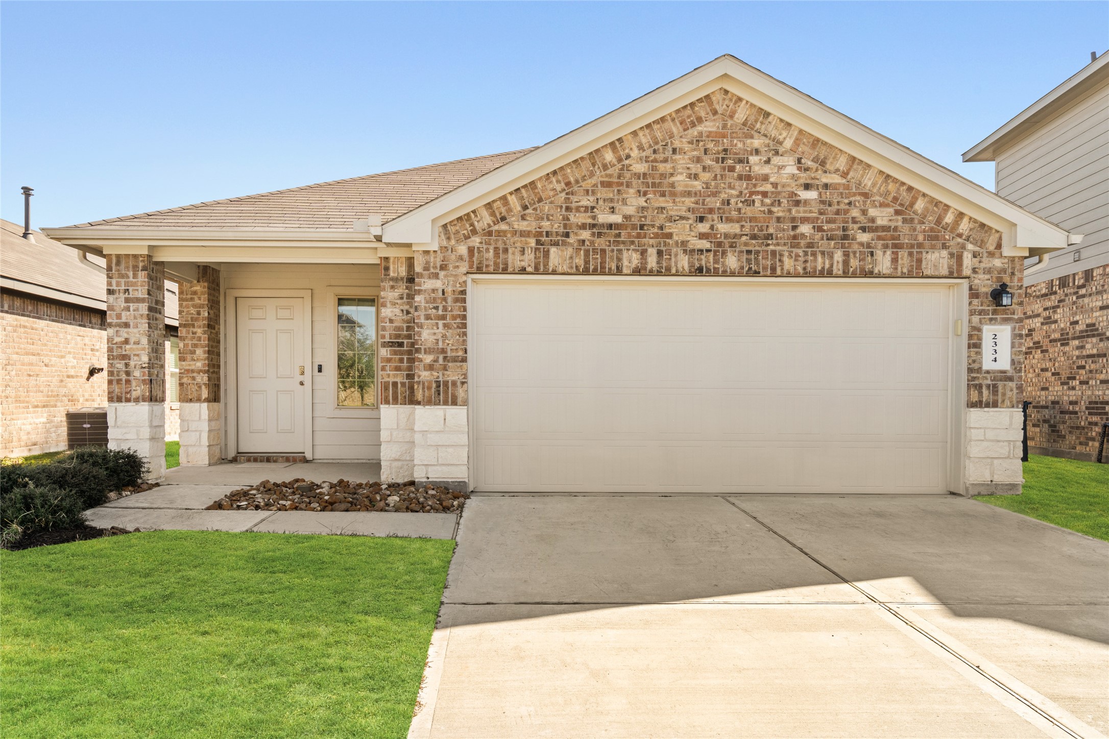 2334 Spruce Clf Lane Spring, TX 77373 - Photo 2 of 33