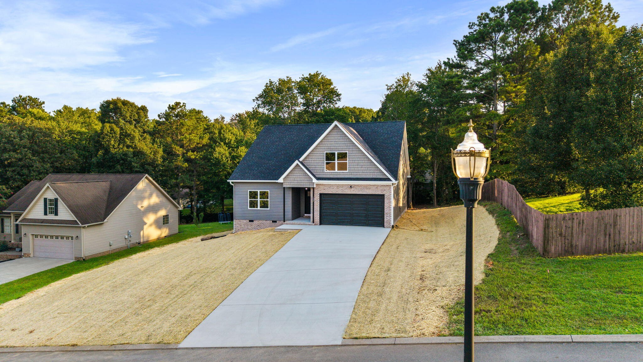 122 Old Pond Road Southeast Cleveland, TN 37323 - Photo 2 of 49 Gallery Image 2