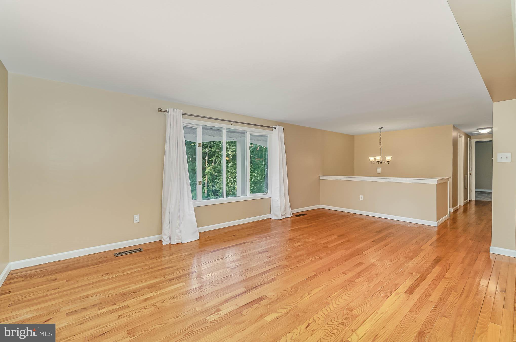 2603 Carrollton Road Finksburg, MD 21048 - Photo 8 of 37 Living Room - View toward Foyer