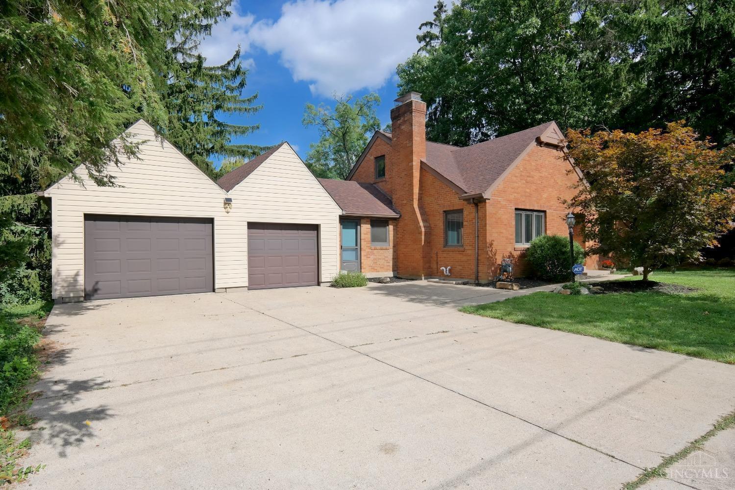 7086 Bridgetown Road Cincinnati, OH 45248 - Photo 13 of 20