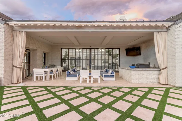 $5,990,000 | 20406 East Sunset Court, Queen Creek, AZ 85142