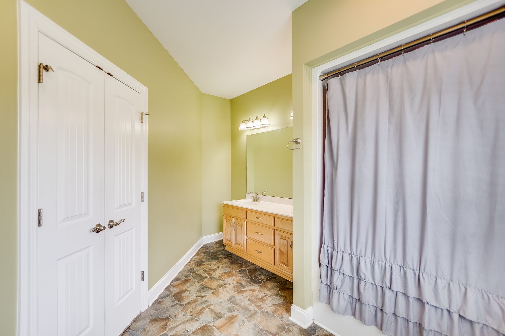 425 Thacker Road Manchester, TN 37355 - Photo 15 of 48 Gallery Image 15
