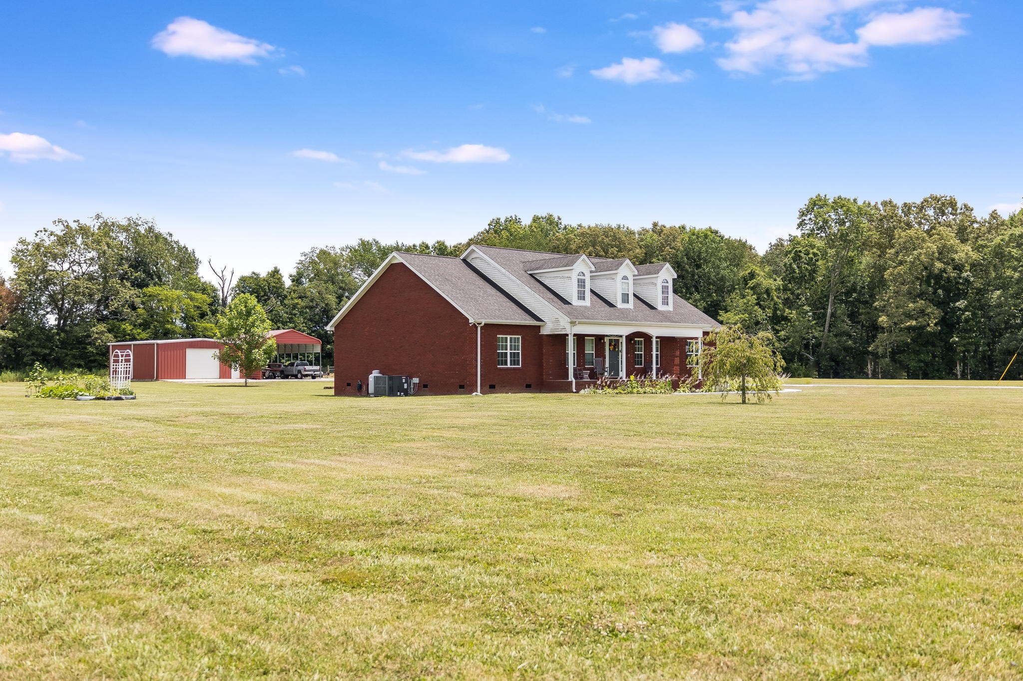425 Thacker Road Manchester, TN 37355 - Photo 3 of 48 Gallery Image 3