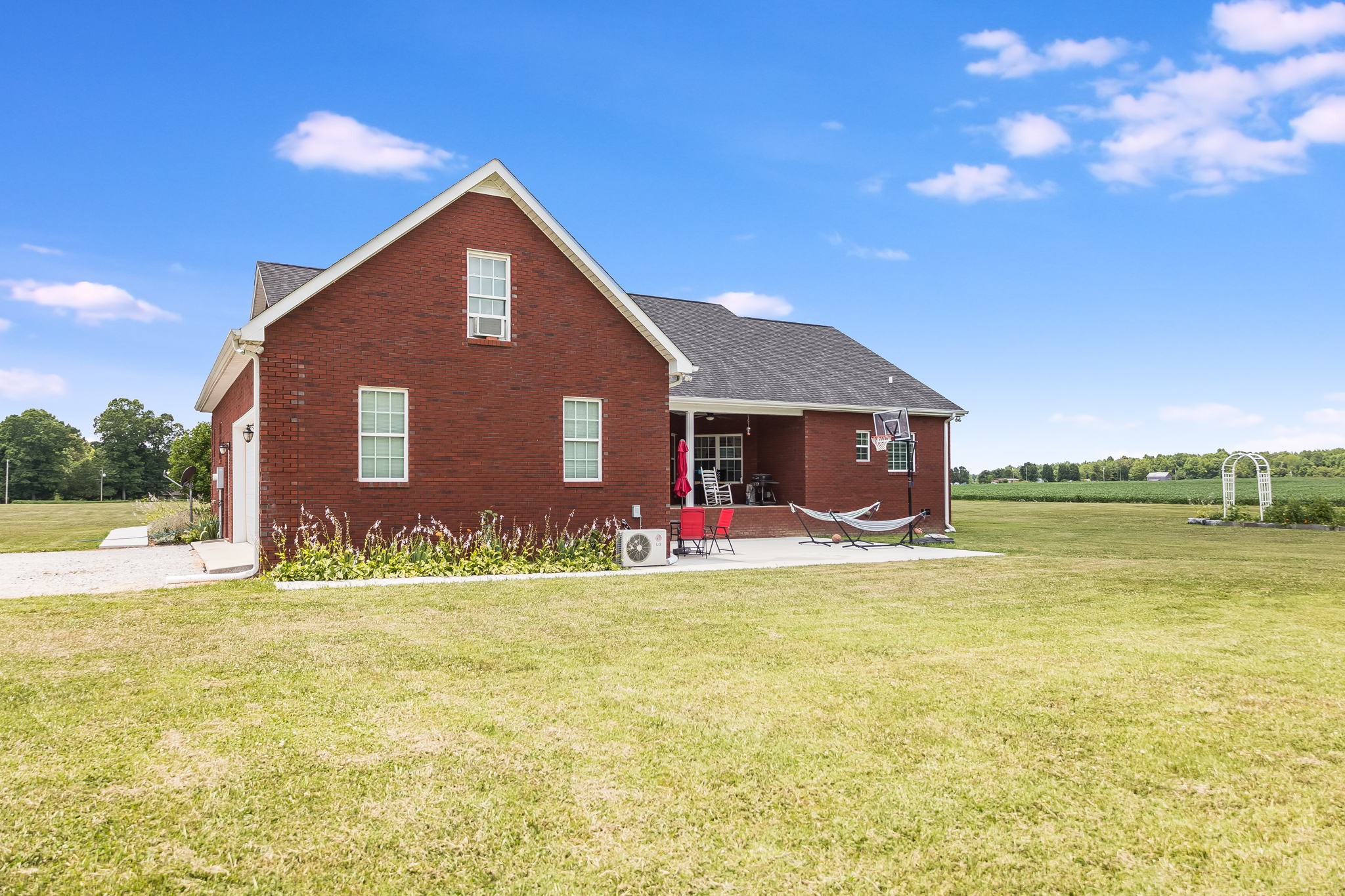 425 Thacker Road Manchester, TN 37355 - Photo 35 of 48 Gallery Image 35