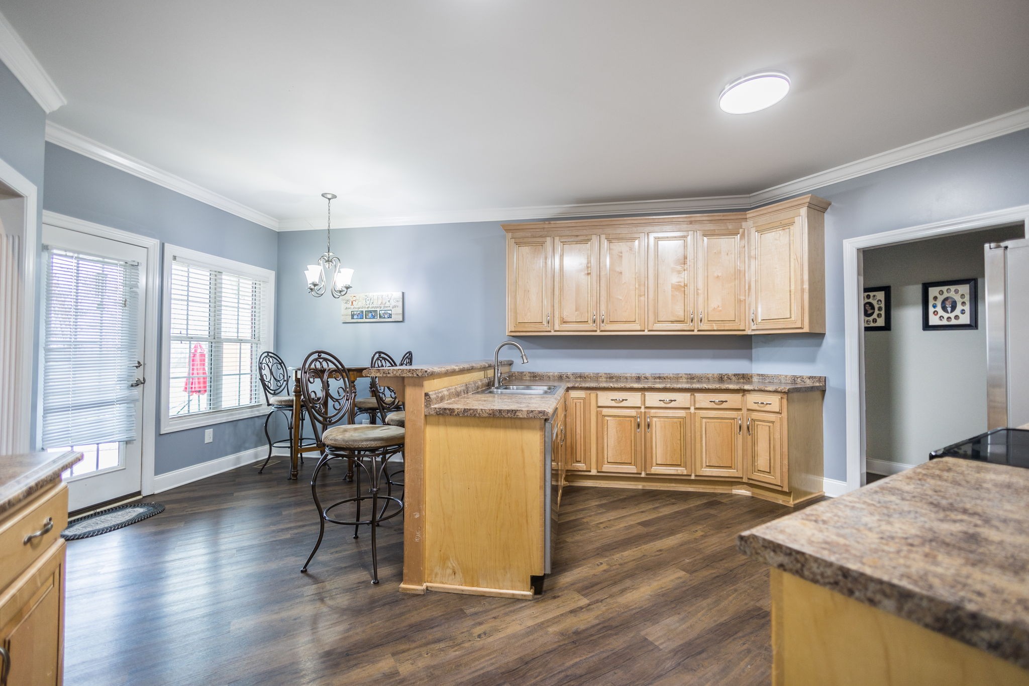 425 Thacker Road Manchester, TN 37355 - Photo 5 of 48 Gallery Image 5