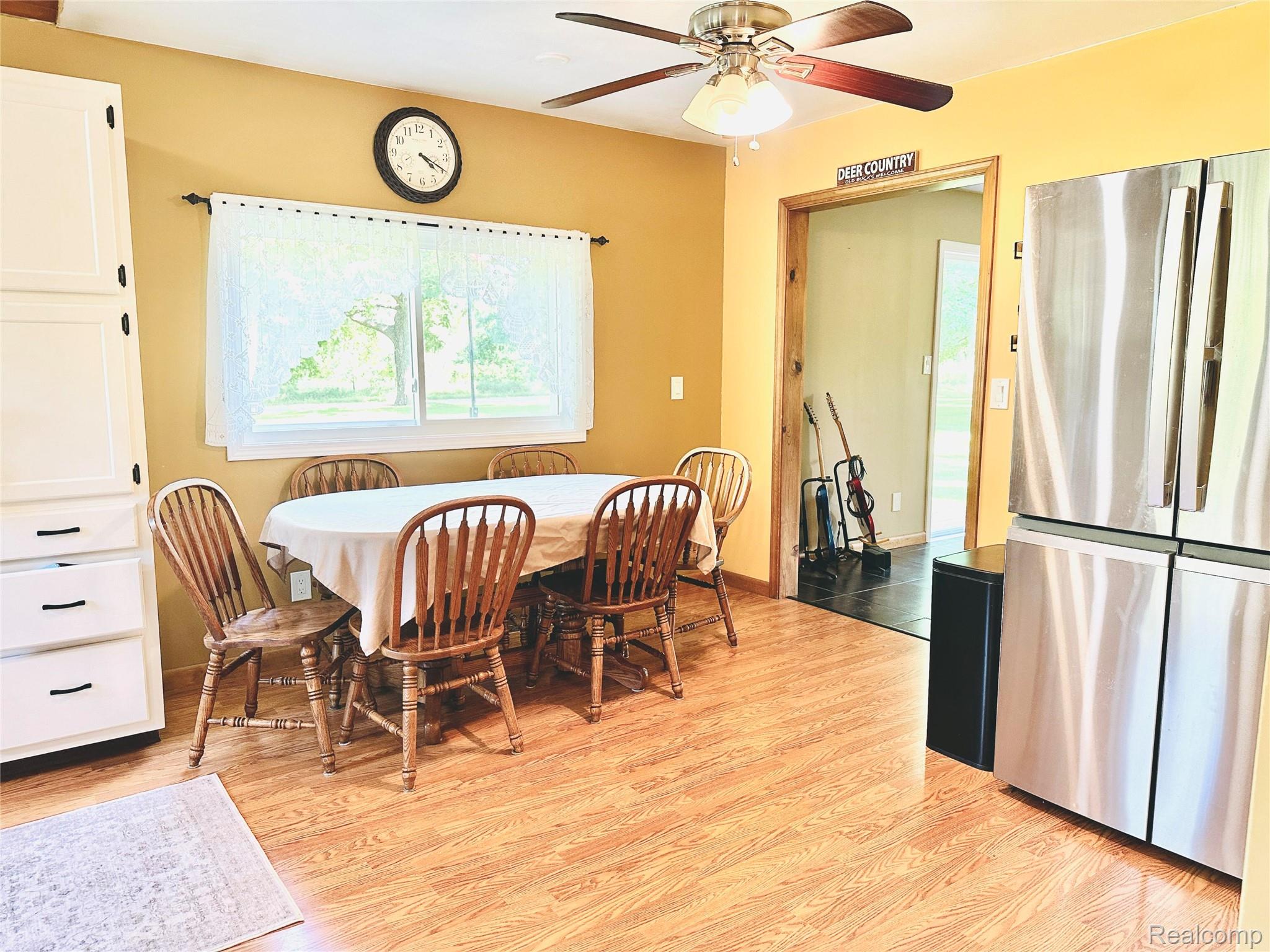 4520 Dutton Road Gregory, MI 48137 - Photo 6 of 29 006_beyc6a9a417aa06f2.jpg