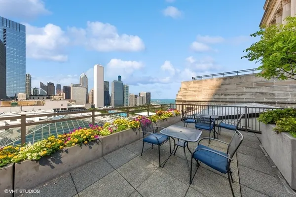 $3,975 | 310 South Michigan Avenue, Unit 1405, Chicago, IL 60604