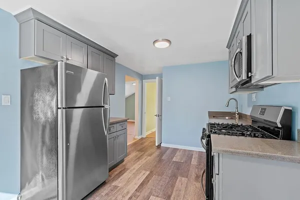 $3,650,000 | 3710 Bodega Avenue, Petaluma, CA 94952
