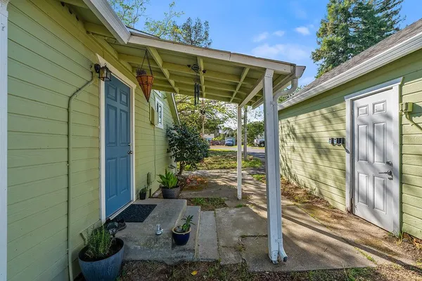 $3,650,000 | 3710 Bodega Avenue, Petaluma, CA 94952