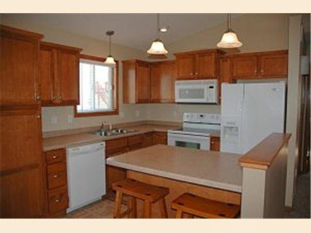 630 Forbrook Lane Northwest Rochester, MN 55901 - Photo 5 of 12
