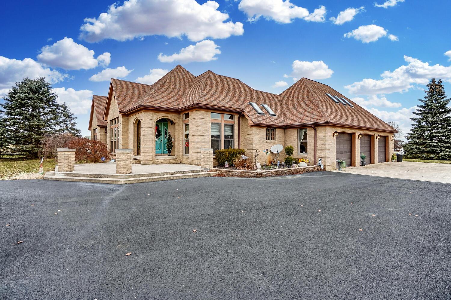 6414 Graessle Road London, OH 43140 - Photo 2 of 56 50031930-008_web