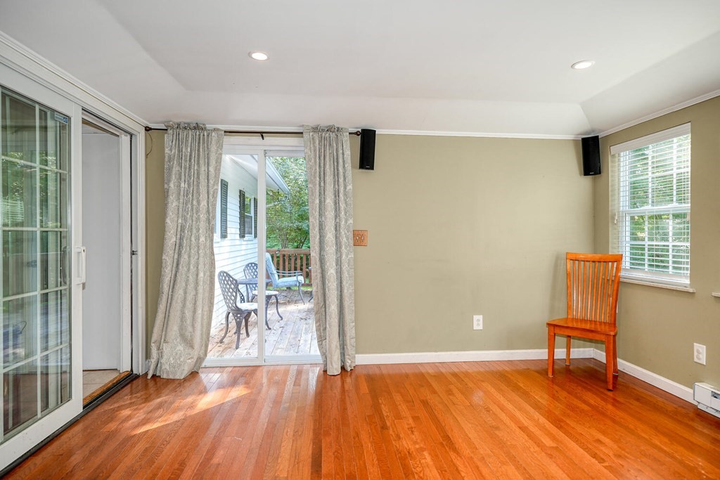23 Riley Road Northborough, MA 01532 - Photo 9 of 24 Gallery Image 9