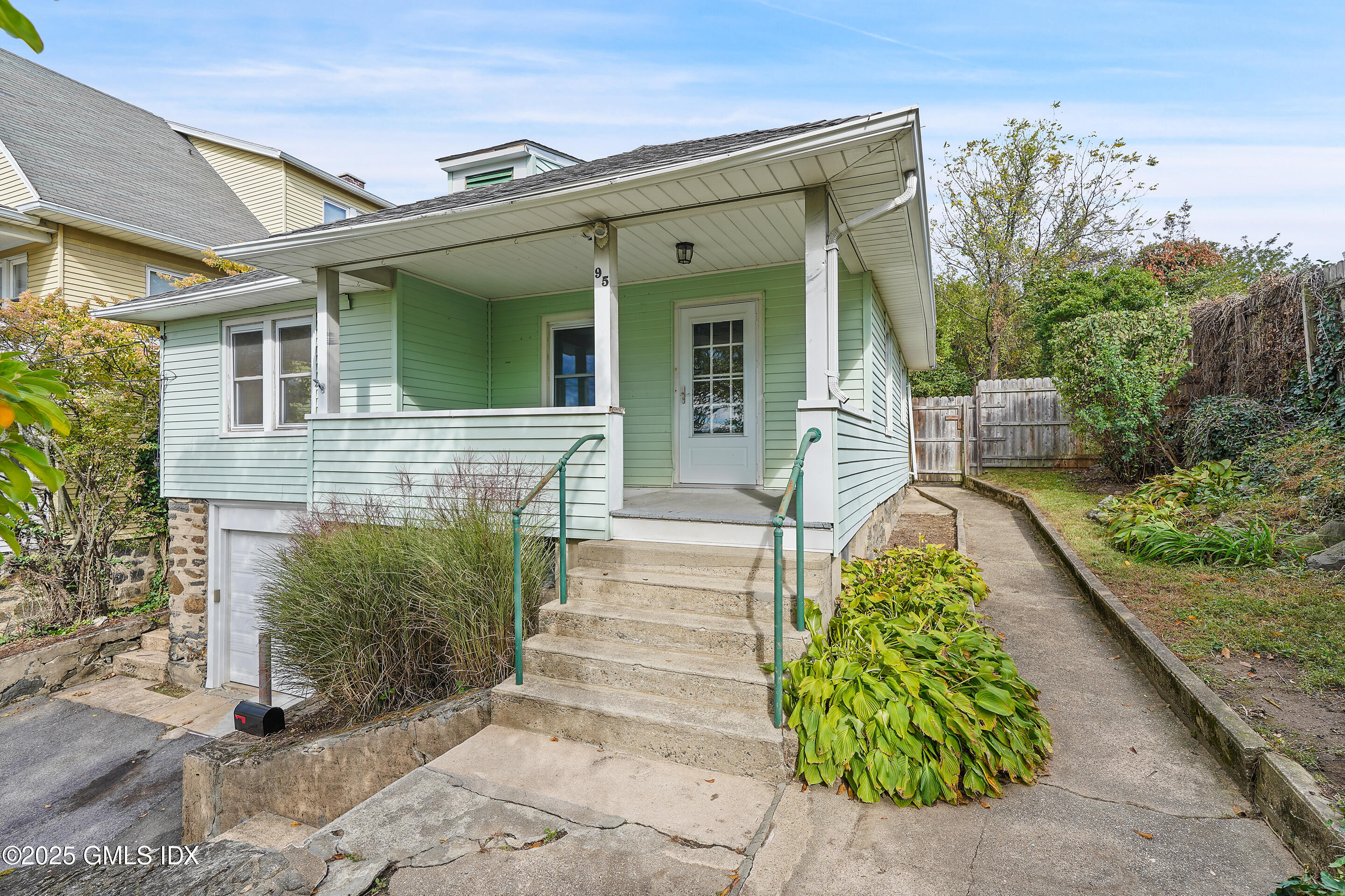 95 Byram Road Greenwich, CT 06830 - Photo 1 of 35 front view of a house