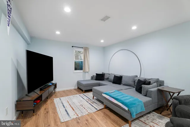 $6,500 | 3100 Franklin Street, Alexandria, VA 22306