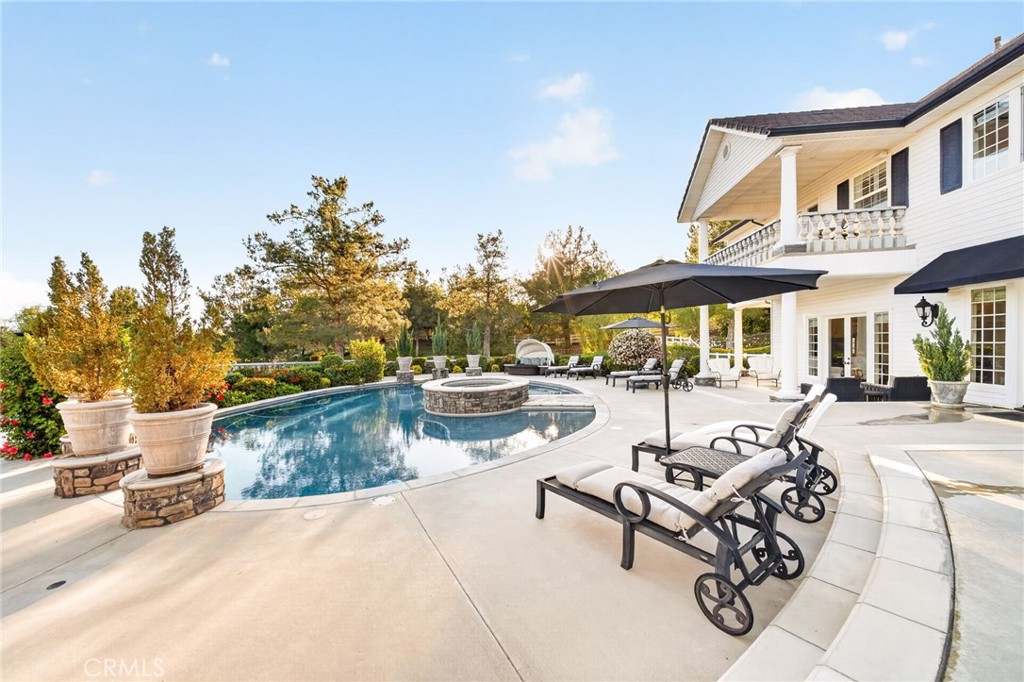 41515 Vía Del Monte Temecula, CA 92592 - Photo 35 of 64