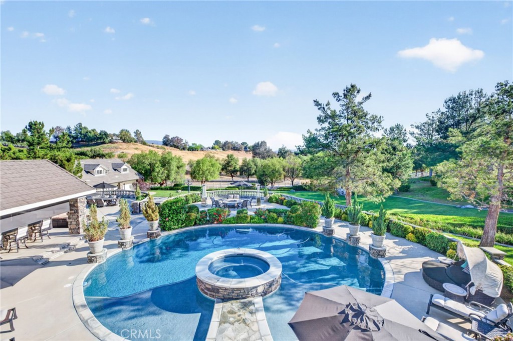 41515 Vía Del Monte Temecula, CA 92592 - Photo 36 of 64