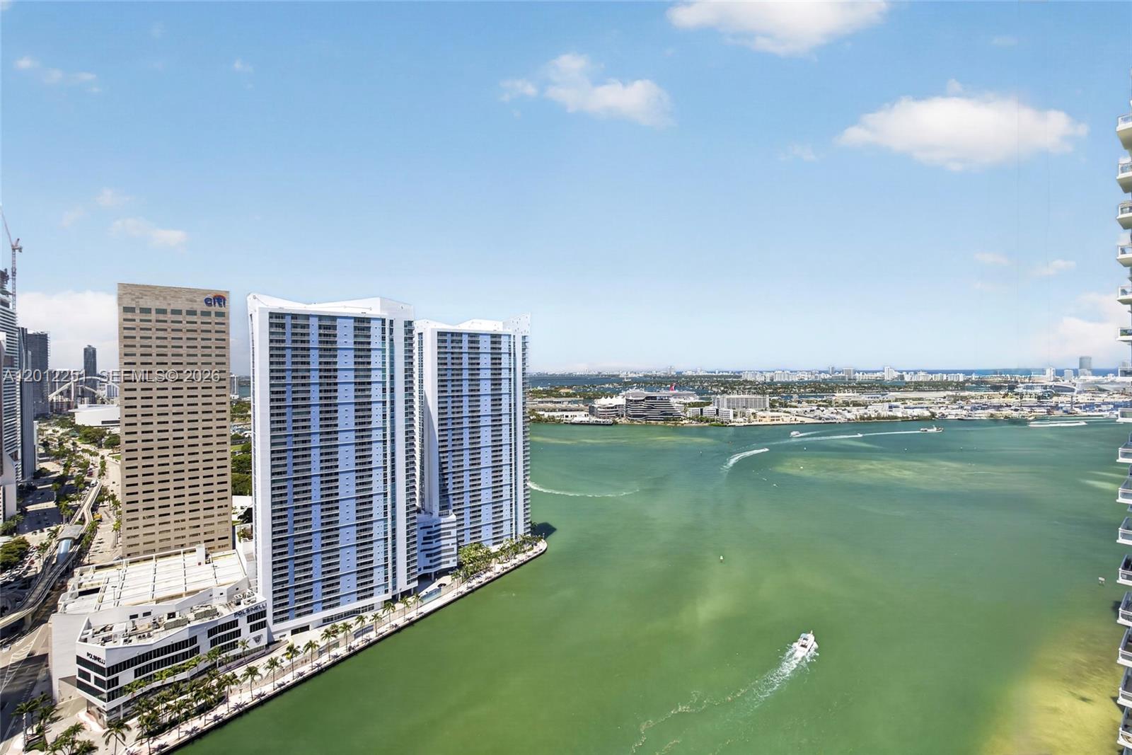 901 Brickell Key Boulevard, Unit 3607 Miami, FL 33131 - Photo 6 of 34