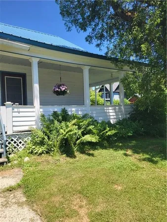$135,000 | 5890 County Road 11, Alpine, NY 14805