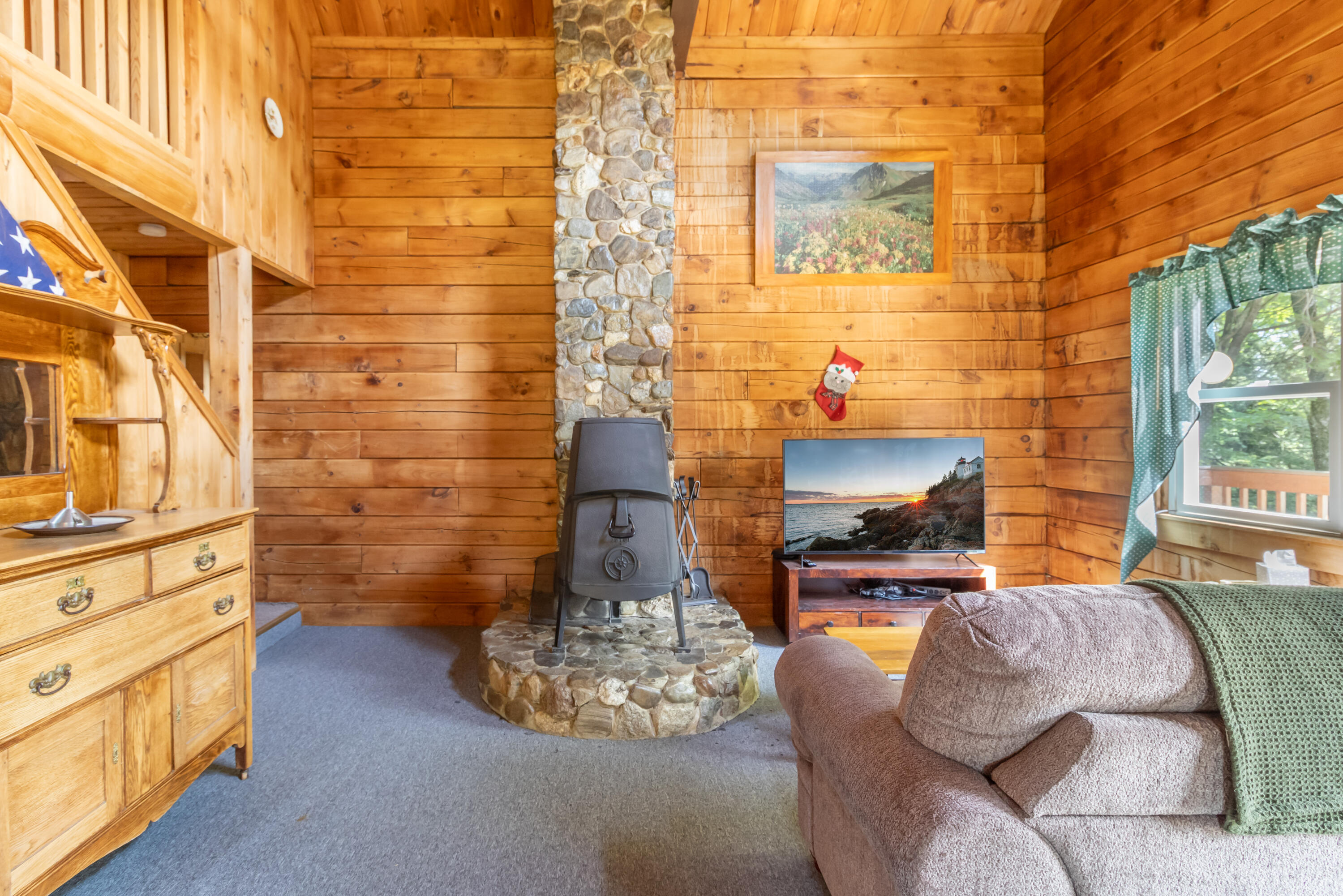 445 Back Ridge Road Orland, ME 04472 - Photo 8 of 66 445 Back Ridge Road Interiors-15